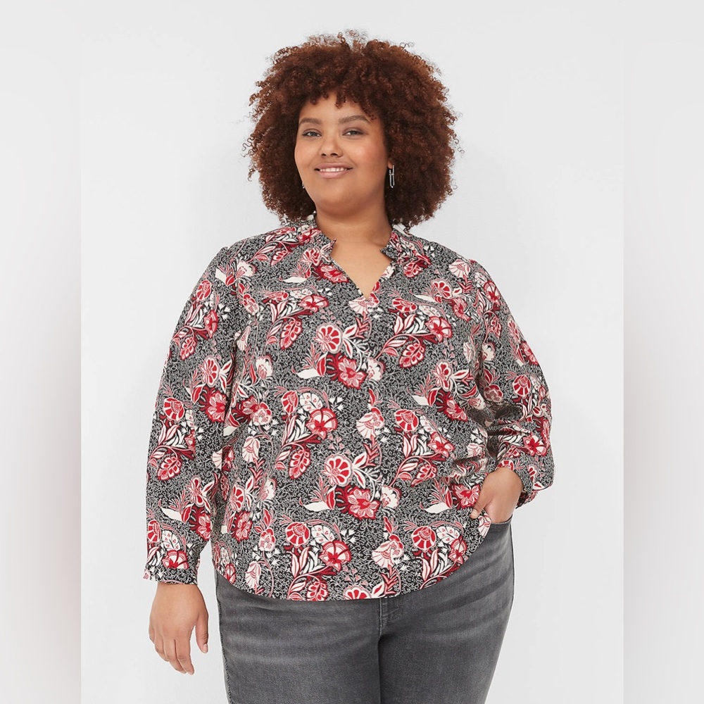 Lane Bryant Gathered Ruffle V-Neck Popover Shirt Size 18/20